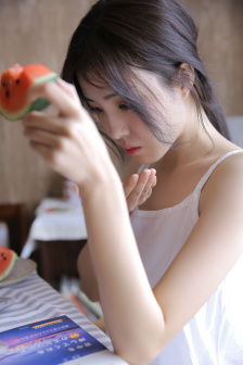 女人让男人桶30分钟小视频